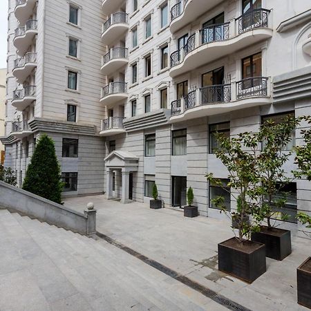 Downtown Two-Bedrom Apartment Тбилиси Экстерьер фото