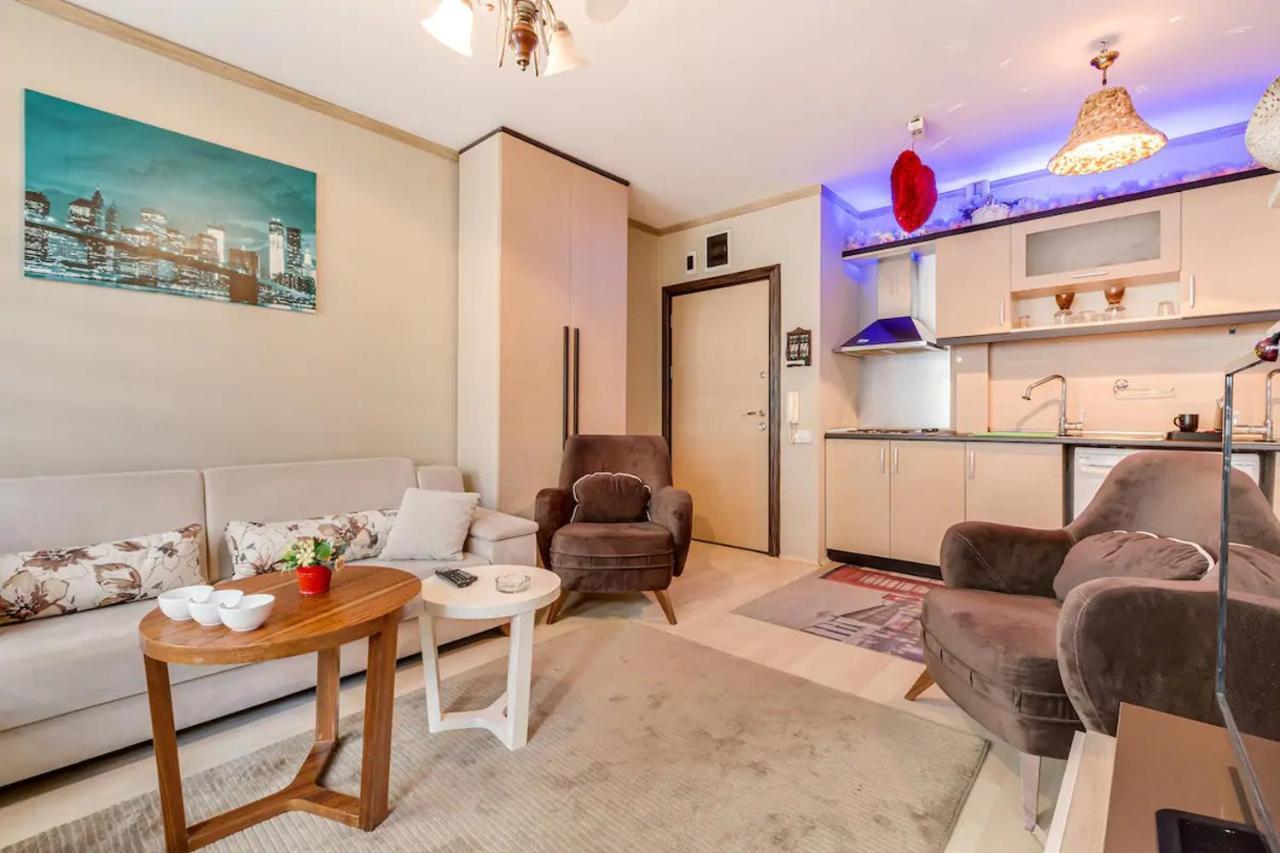 Downtown Two-Bedrom Apartment Тбилиси Экстерьер фото